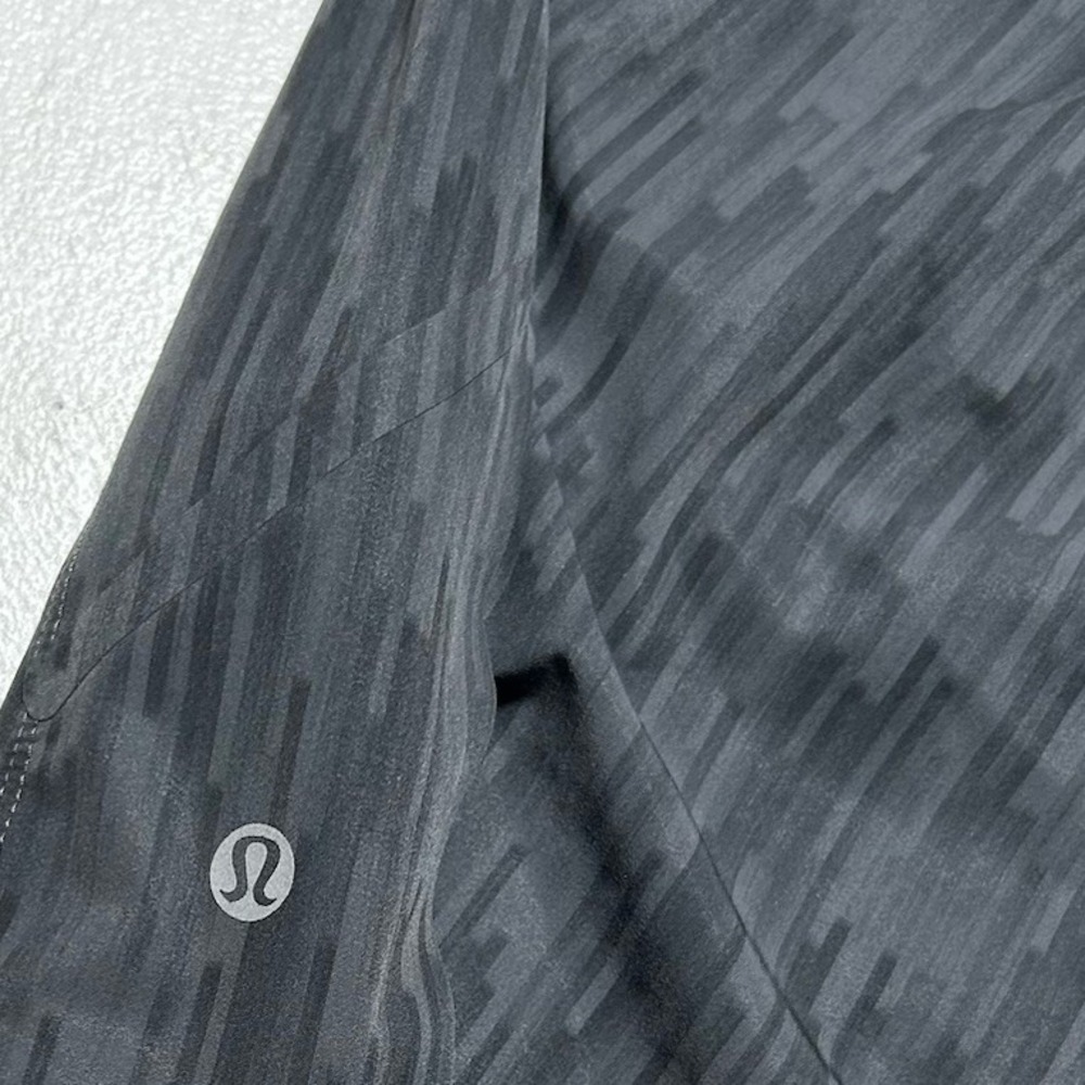 Lululemon Shorts Mens XL Gray Black Workout Athletic Shorts 9" Inseam Unlined - Picture 4 of 6